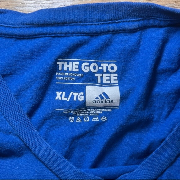 Adidas Blue Short Sleeve Tee Classic Athletic Style  XL - Picture 2 of 3